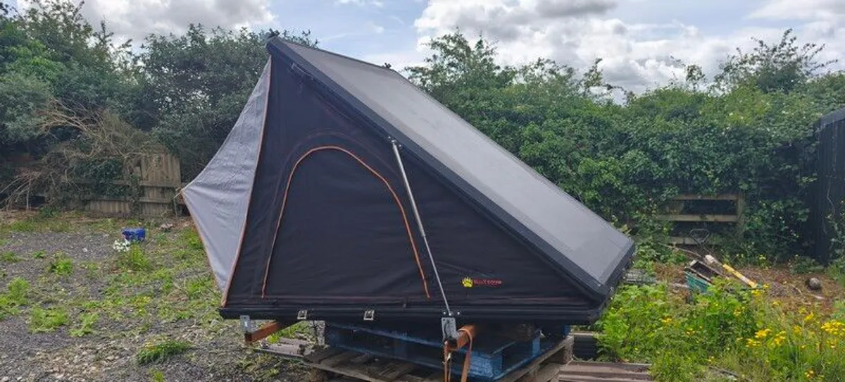 Roof Tent - Image 3