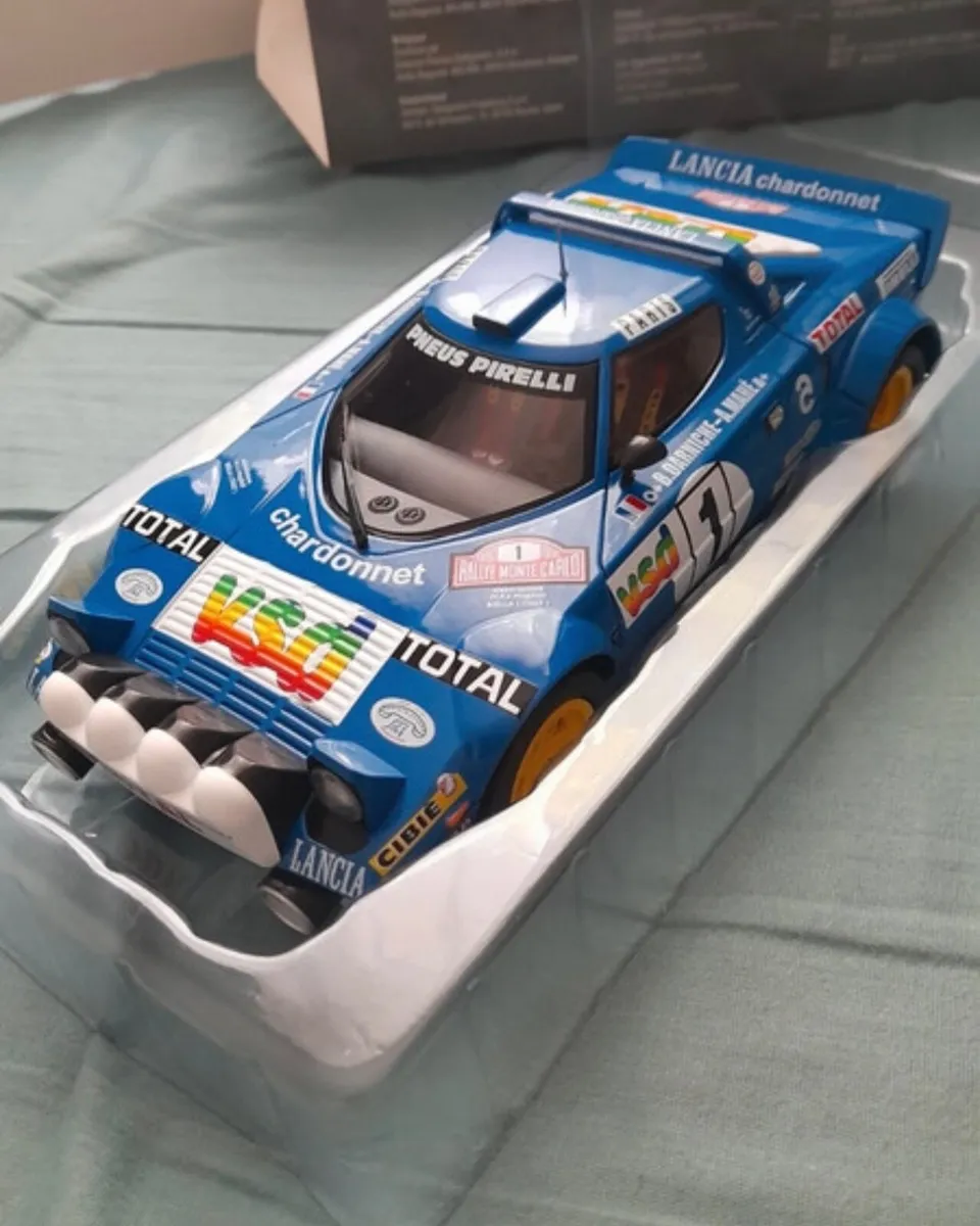 Ixo Lancia Stratos 1/18 - Image 2