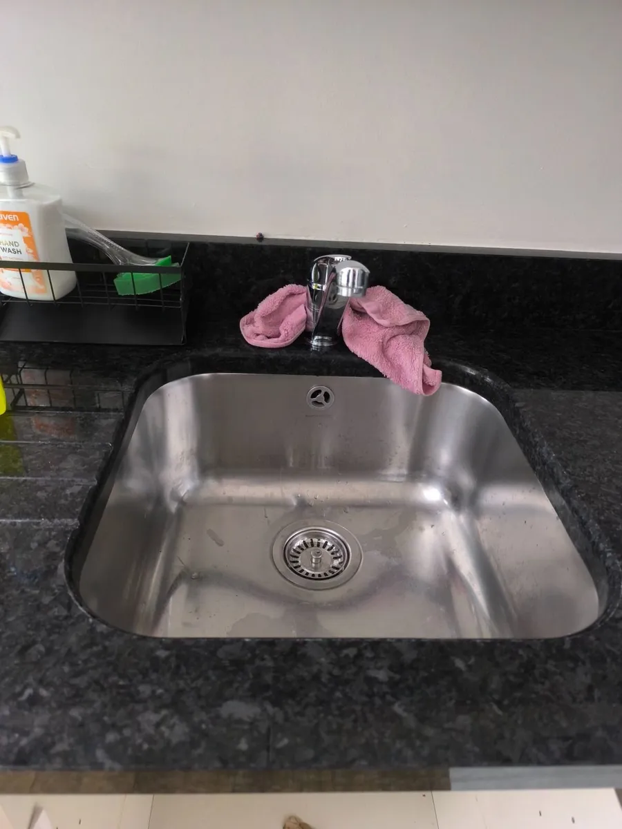 kitchen countertop - Image 3