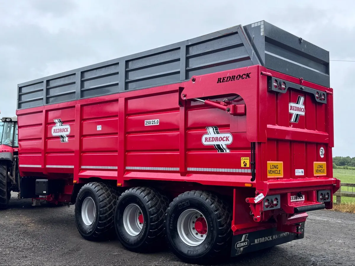 Redrock 25 Foot tri axle silage trailer,Full Spec- - Image 3