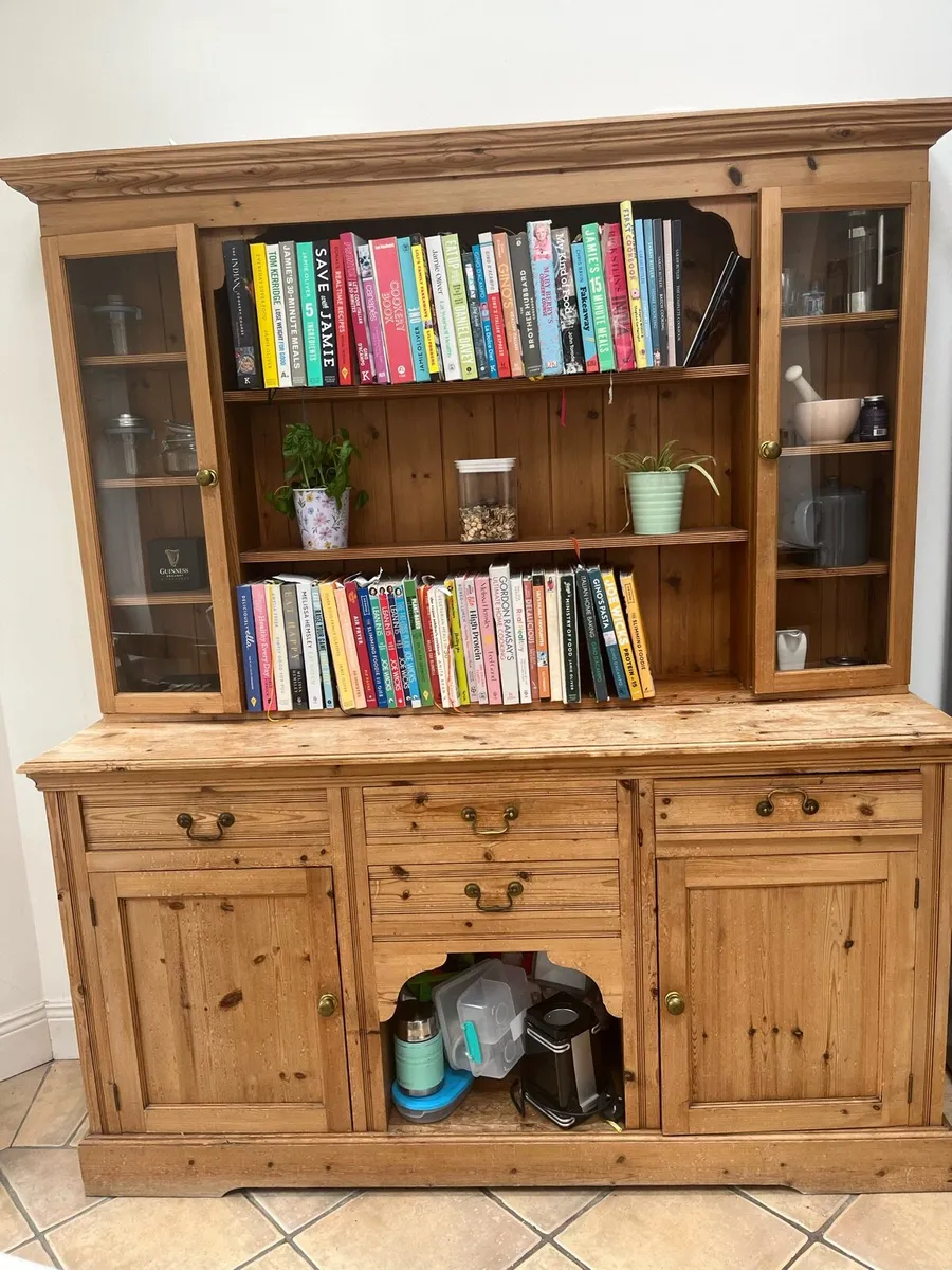 Wooden Dresser - Image 2