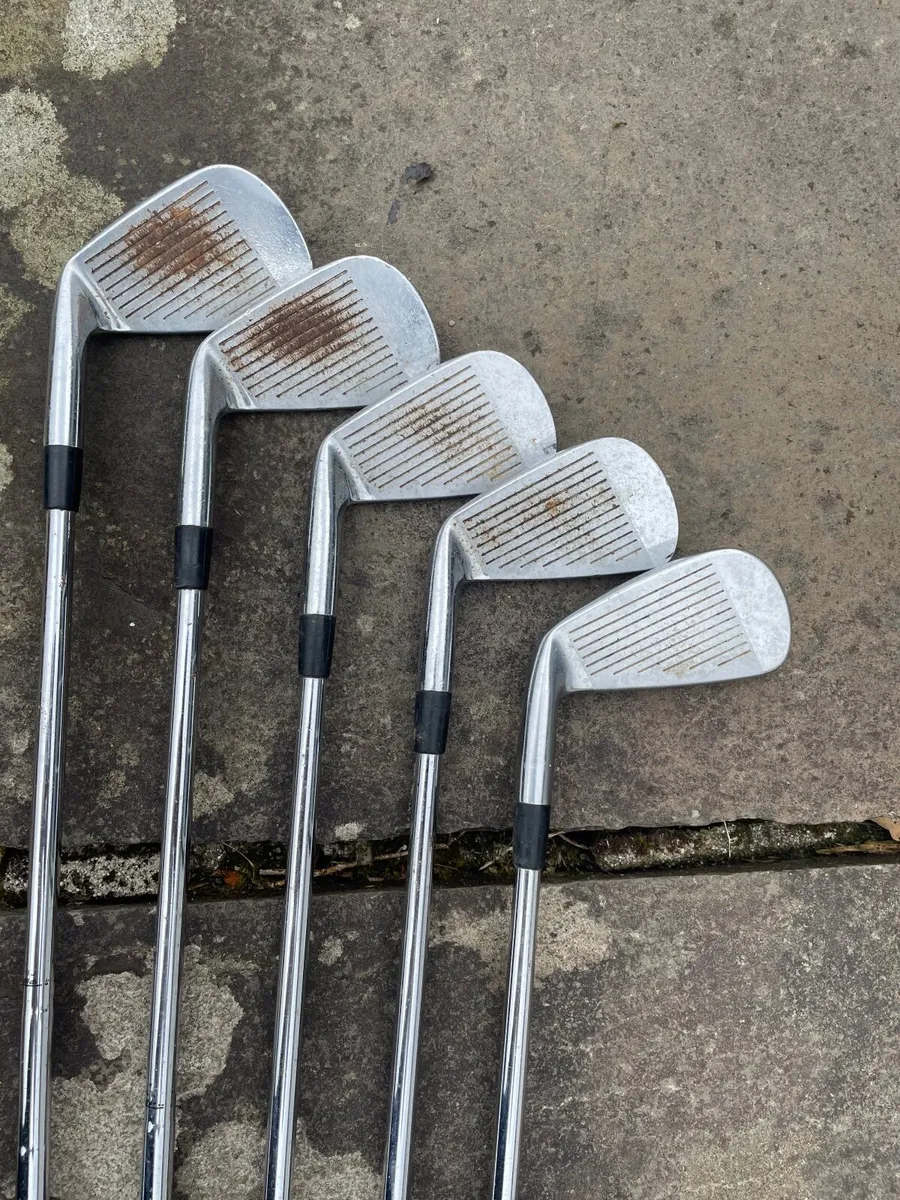 Golf - Image 3