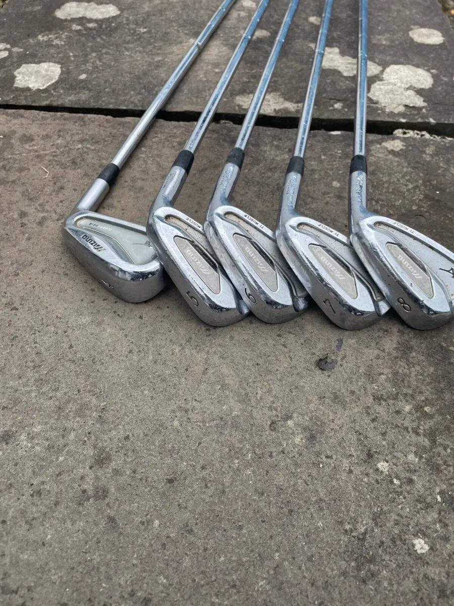 Golf - Image 1