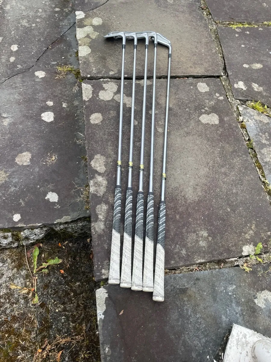 Golf - Image 4