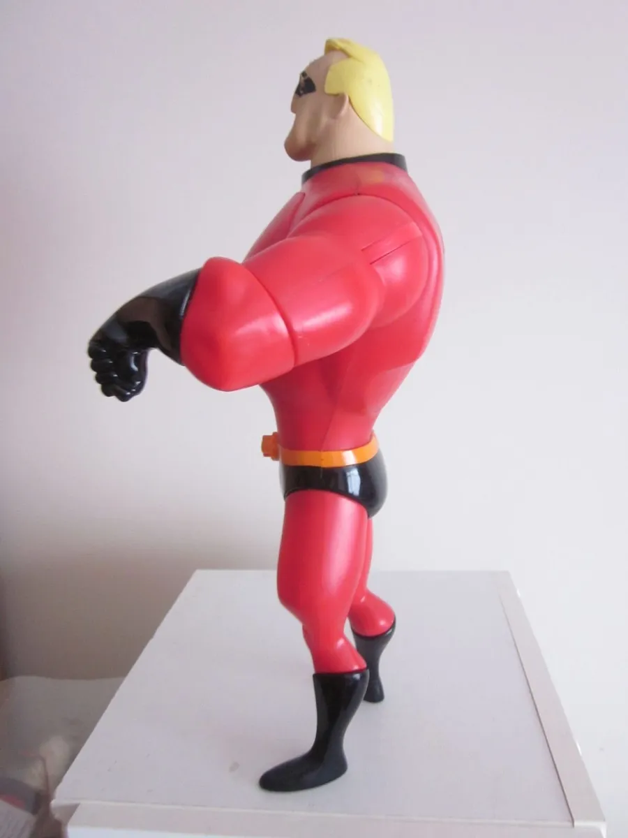 Mr Incredible Talking 14" Action Figure 2003 - Image 3