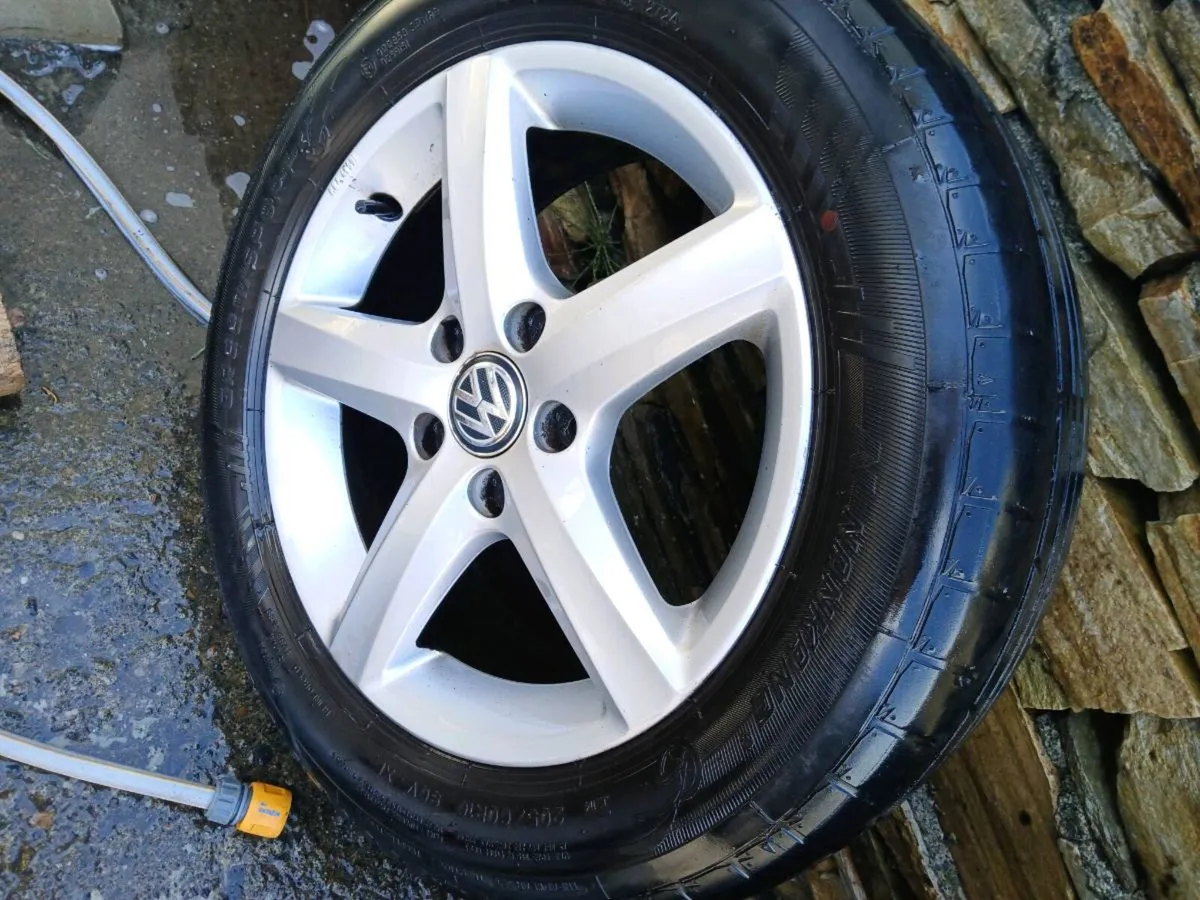 Alloy wheels - Image 1
