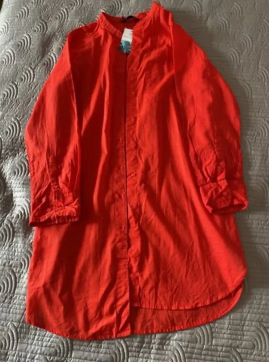 BNWT Marks and Spencer's Beach Shirt Size 12 UK - Image 1