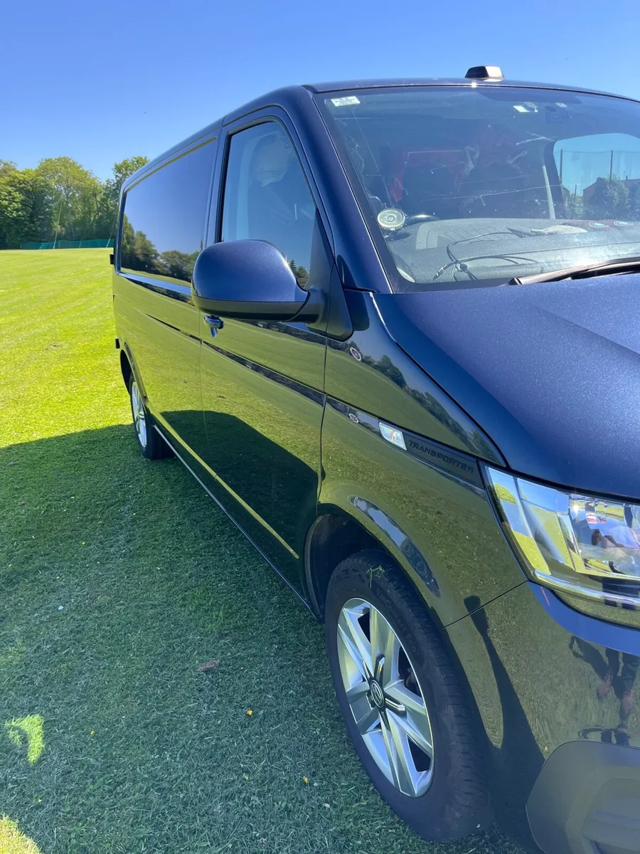 Volkswagen Transporter 2023 - Image 4