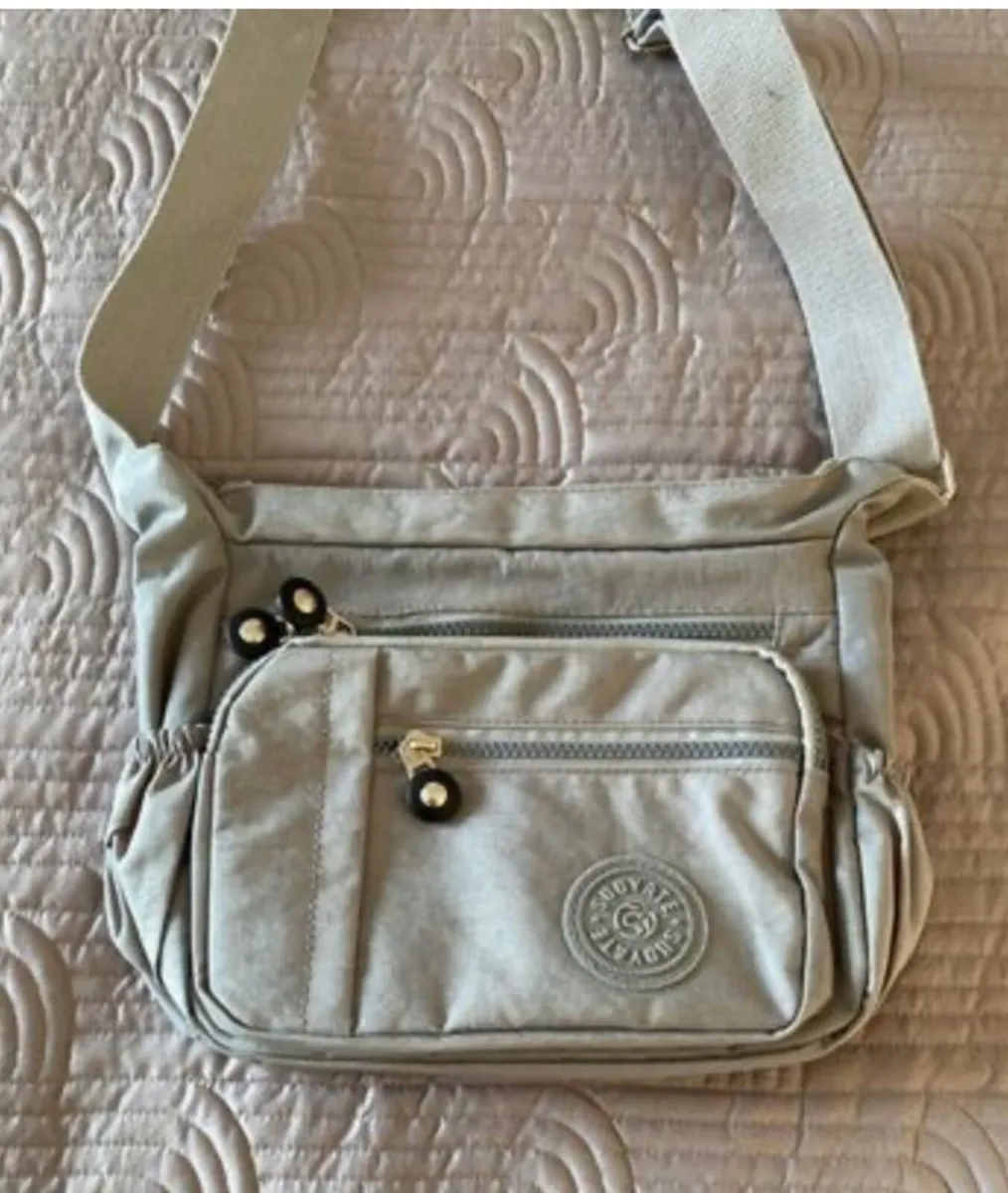 BNWT Grey Satchel Bag - Image 2
