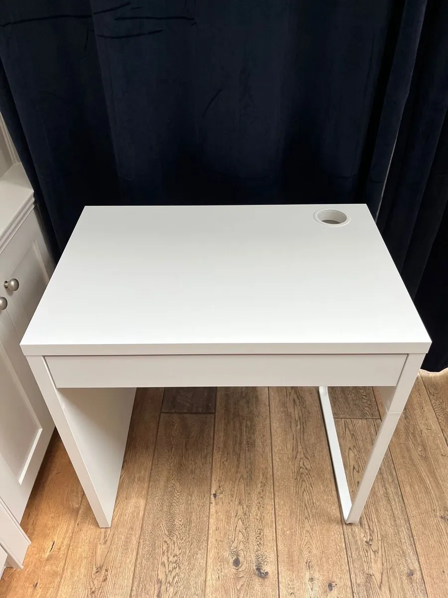 Ikea Micke desk - Image 2
