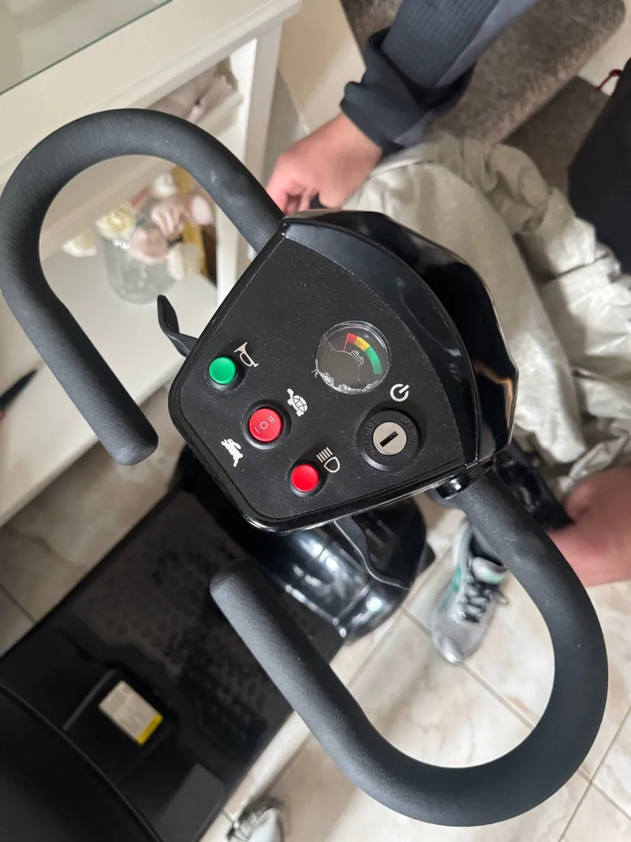 Mobility scooter - Image 4