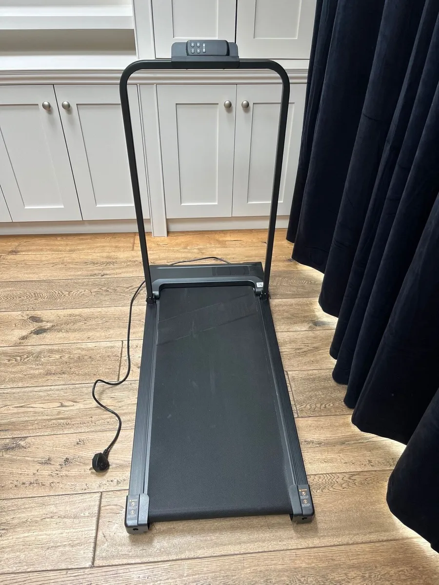 Folding treadmill - Image 2
