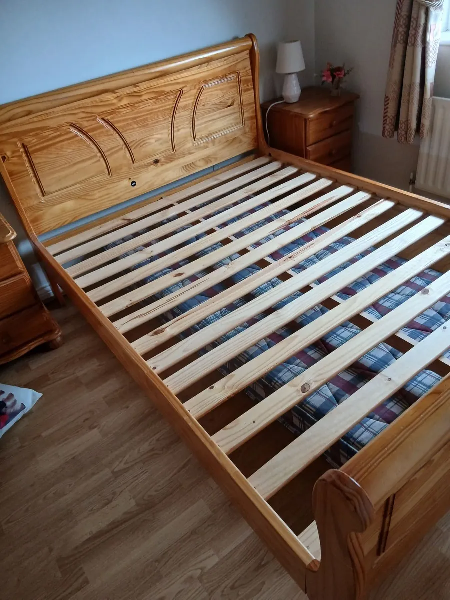 Bed frame - Image 3