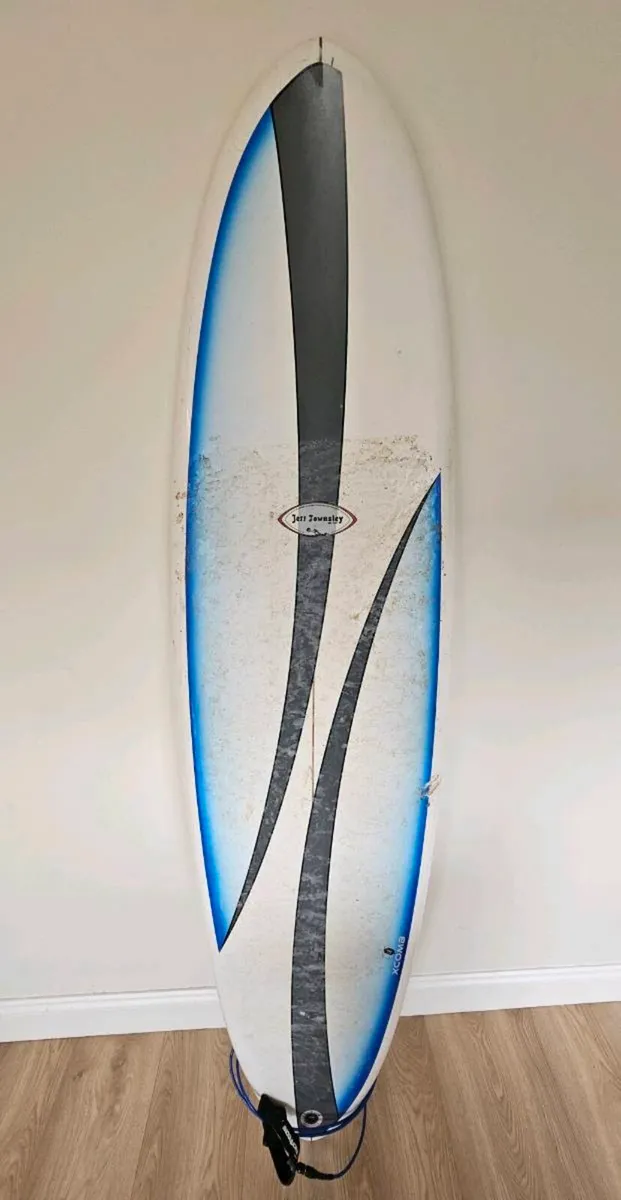 Surfboard - Image 1