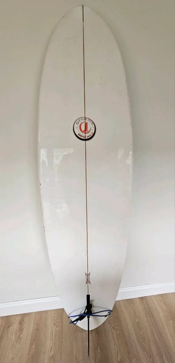 Surfboard - Image 2
