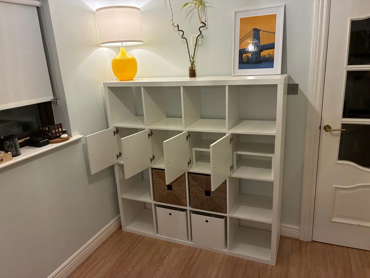 White Ikea Kallax 4x4 with 4 presses and 4 boxes - Image 2