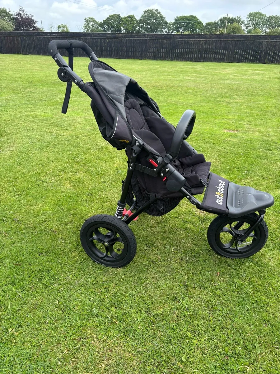 Out N about buggy - Image 2
