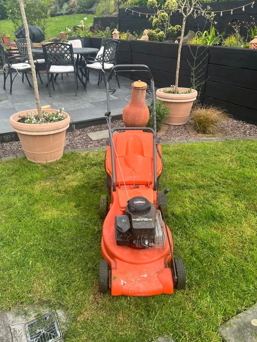 Lawnmower