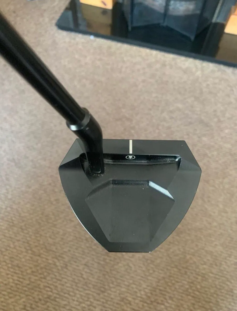 LAB putter - Image 3