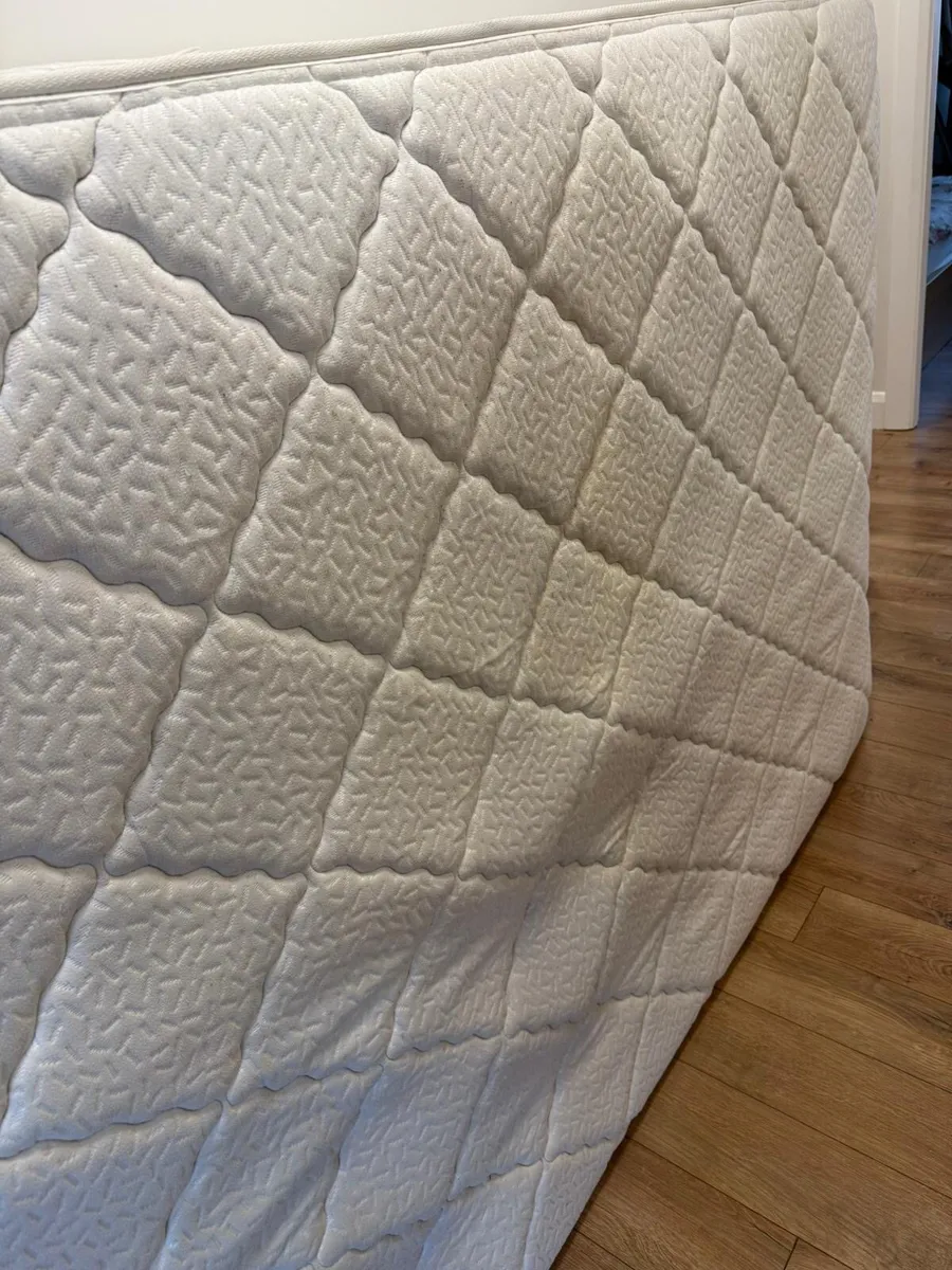 King size mattress - Image 2