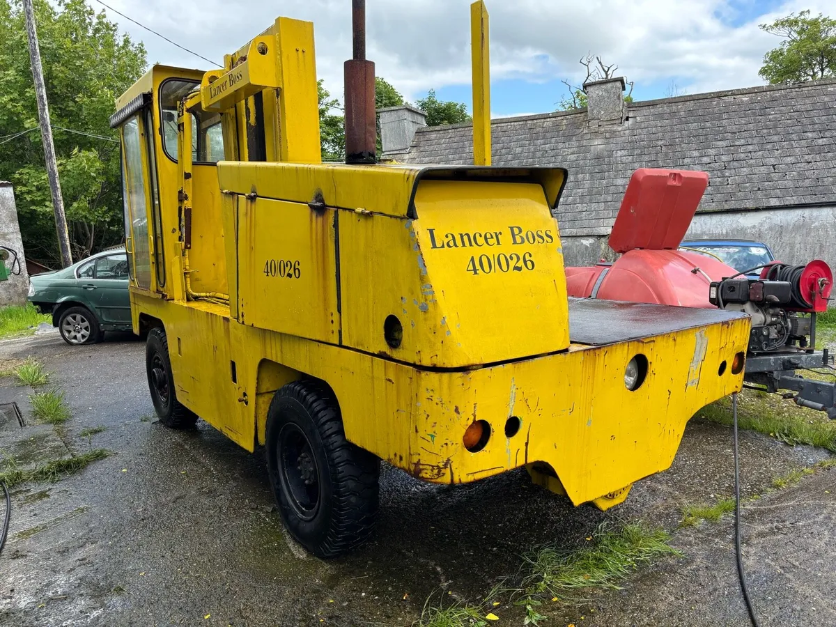 Lancer boss side loader - Image 2