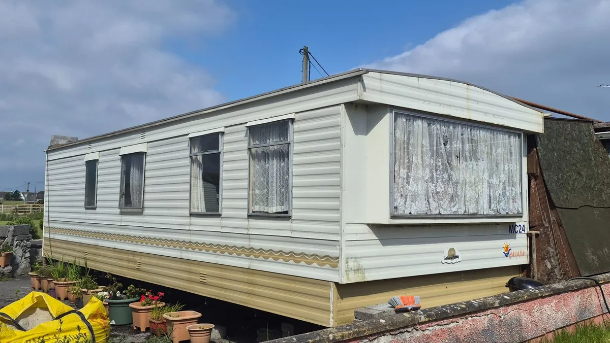 Caravan - Image 3