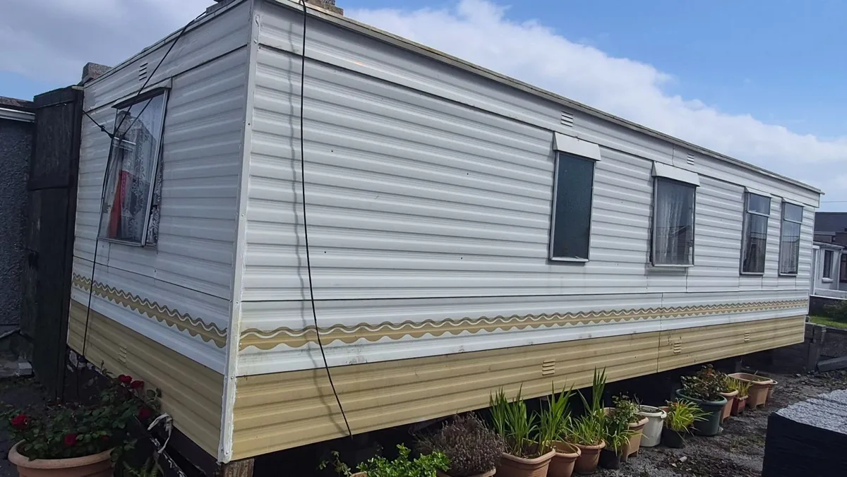 Caravan - Image 4
