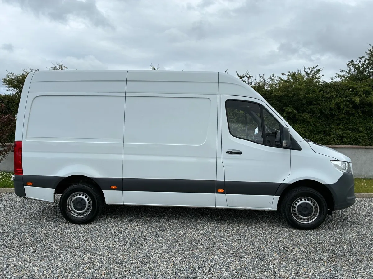2020 Mercedes Sprinter 315/36 - Image 2