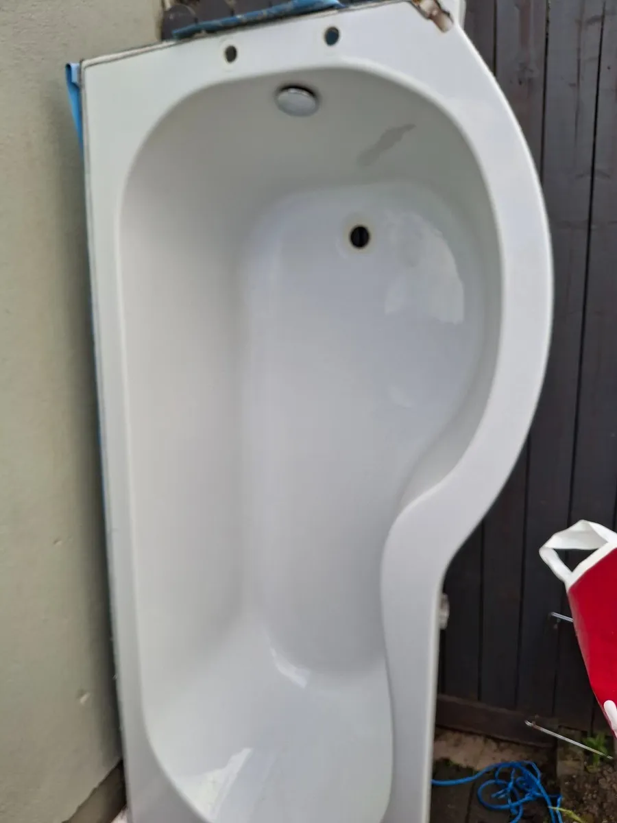 Bathroom  ware - Image 2