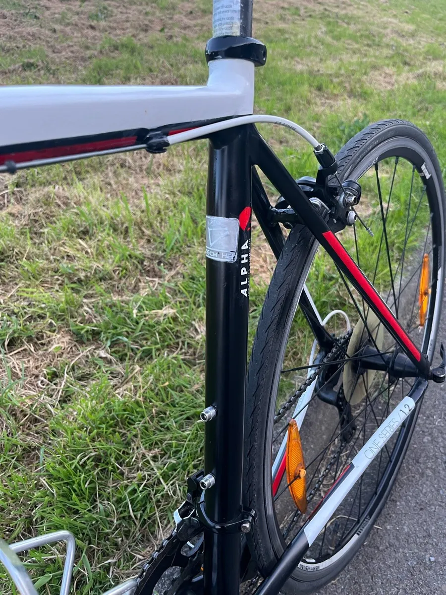 Trek1.2 Alpha Road bike. - Image 3