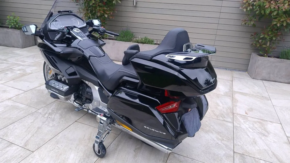 2019 GL1800 DCT part exchange considered - Image 4