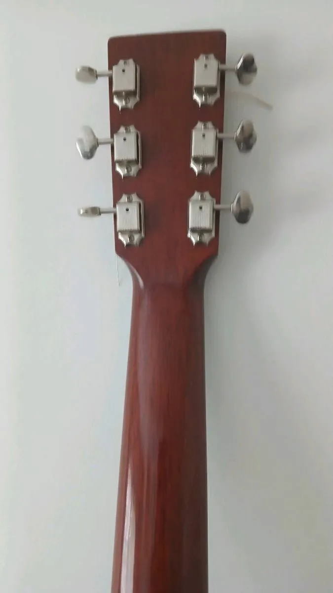 Guitar - Image 2