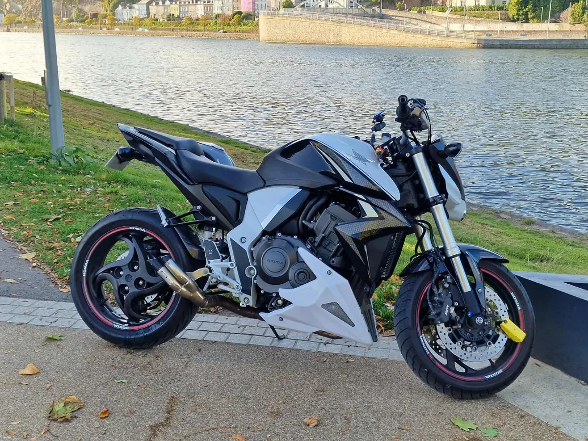 2015 Honda CB1000R – 18,000km – Huge Spec - Image 1