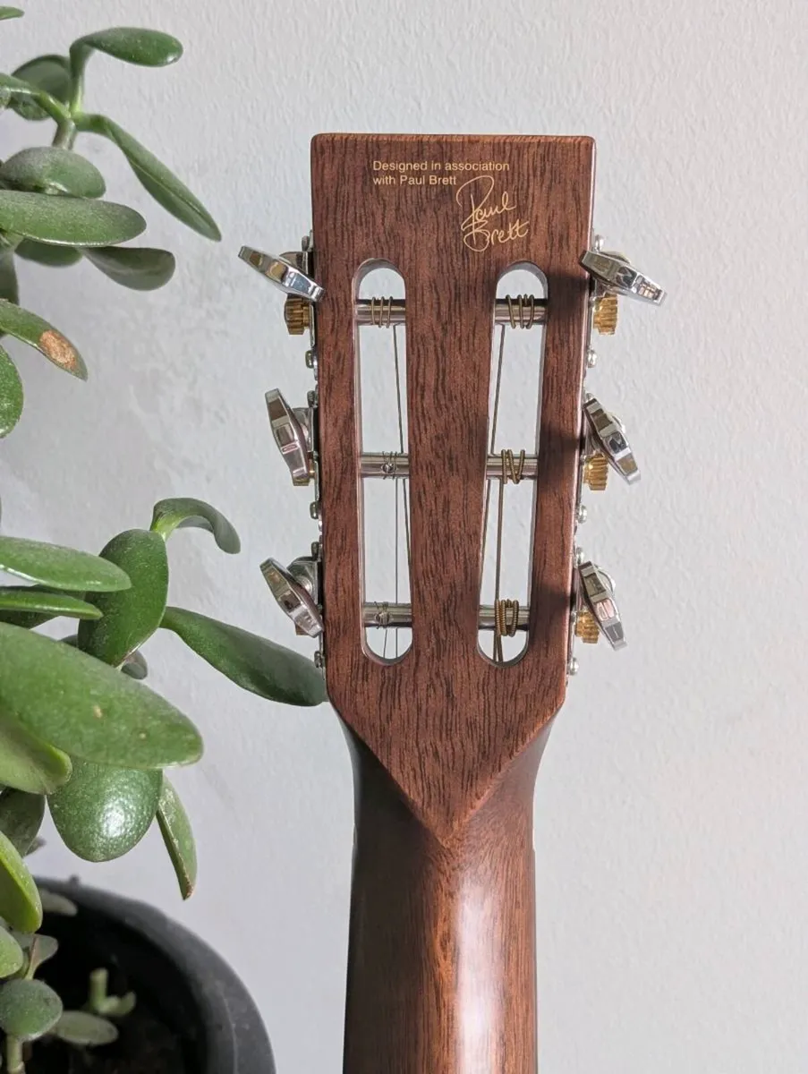 Travel Guitar - Paul Brett - Image 3