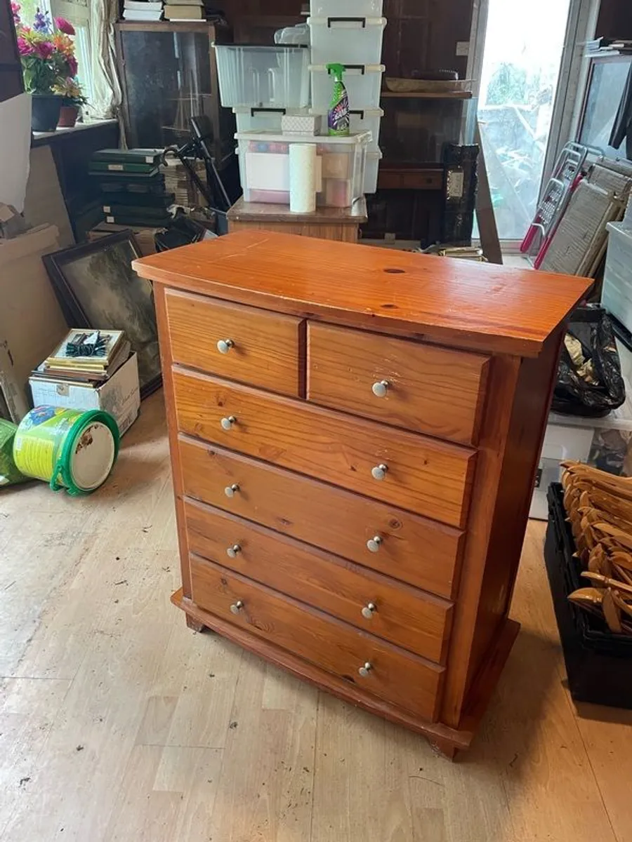 Chest of drawers - Image 1