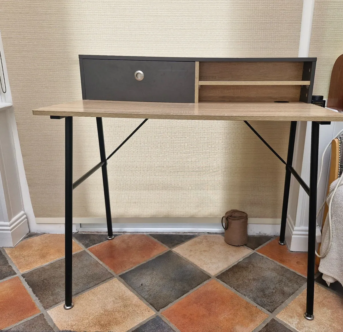 Desk - Image 1