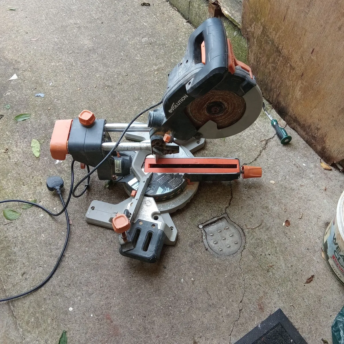 Evolution Saw - Image 1