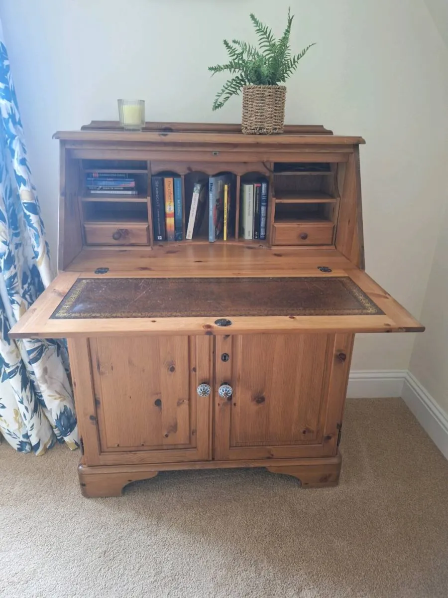 Ducal Writing desk - Image 4