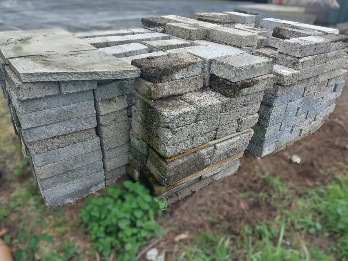 CONRETE BLOCKS - Image 2