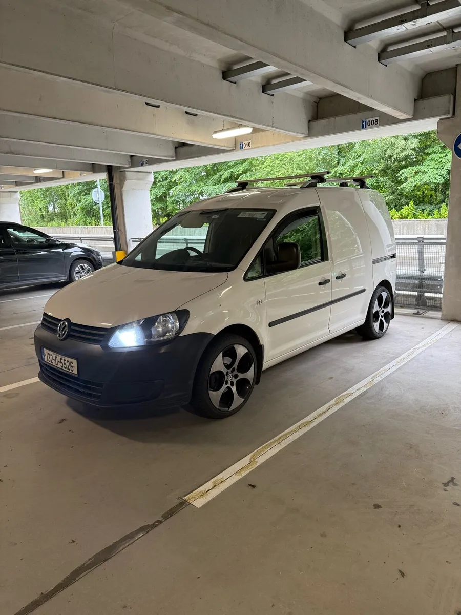 2013 vw  caddy van 1.6 tdi - Image 2