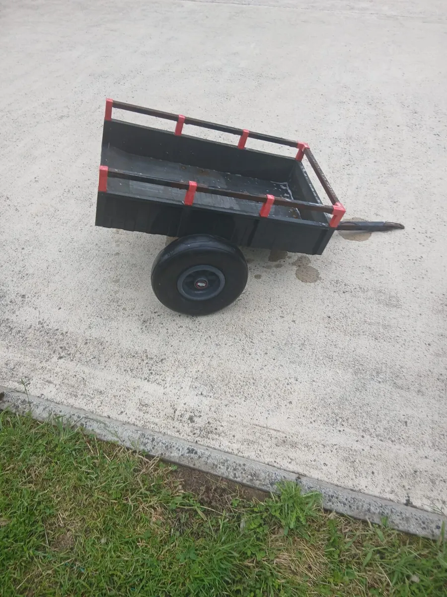 John Deere Berg Go cart and trailer - Image 3