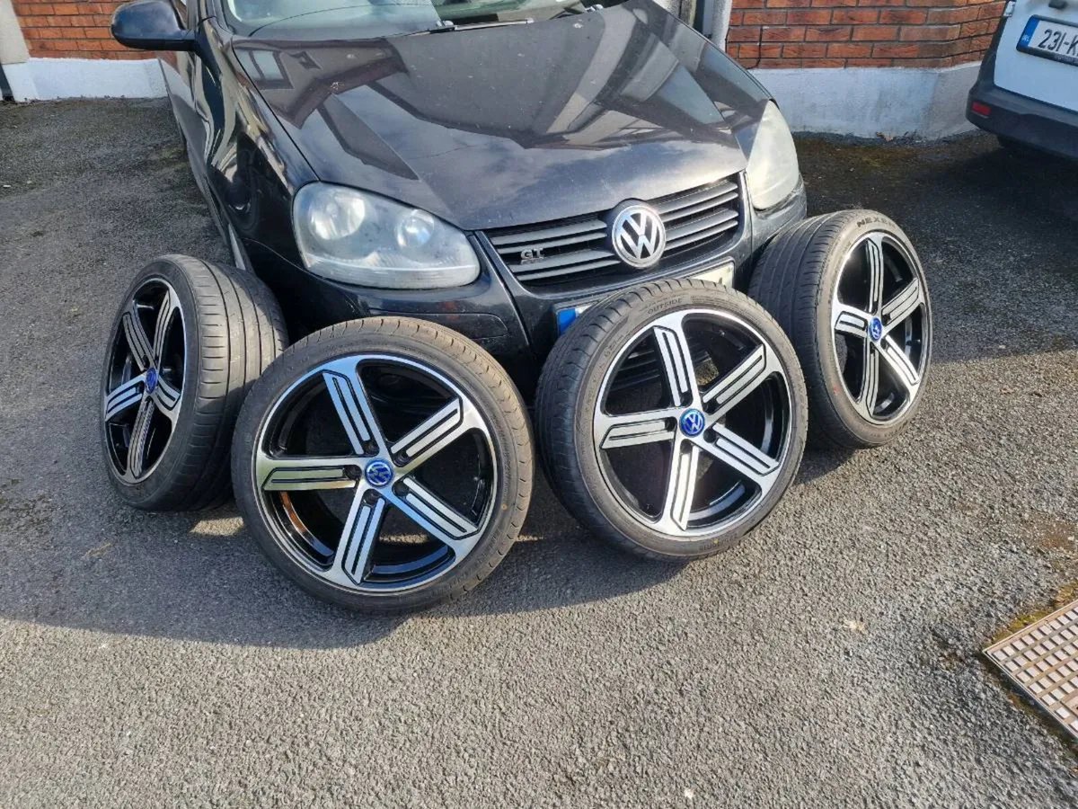 VW 17' ALLOYS WITH GOOD TYRES - Image 2
