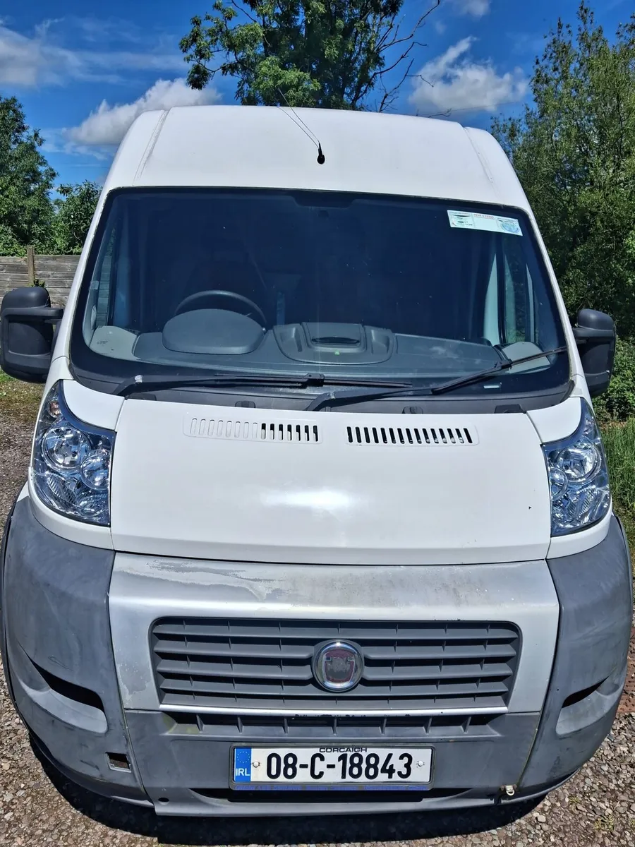 Van - Image 3