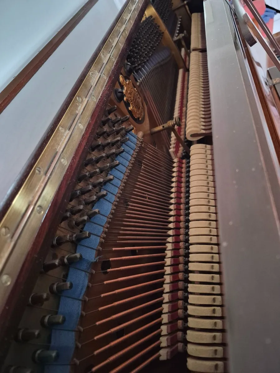 Bluthner upright piano - Image 4