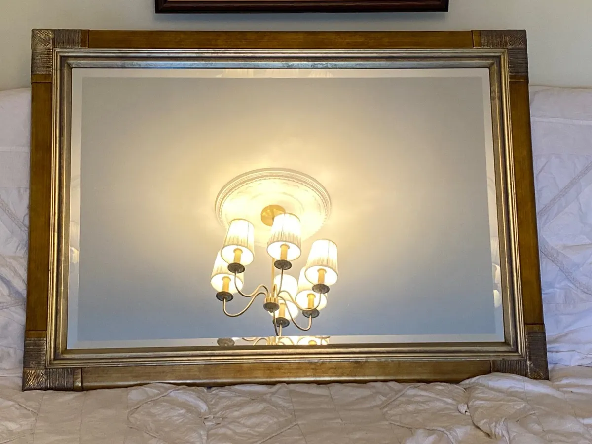 Large golden bronze mirror - Image 1