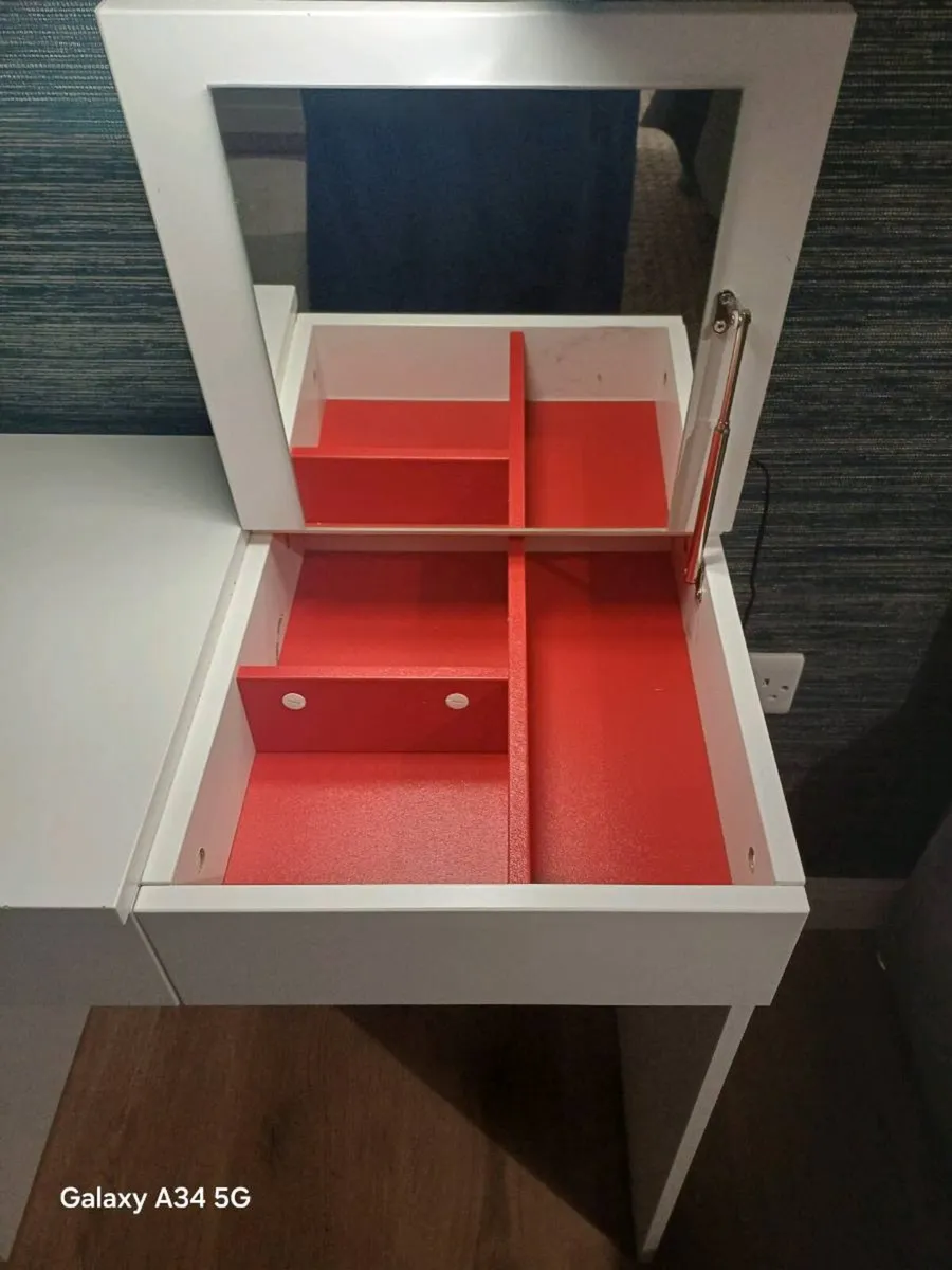 Ikea dressing table - Image 4