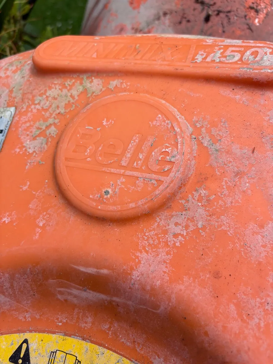Cement Mixer and Motorised Brush - Image 3