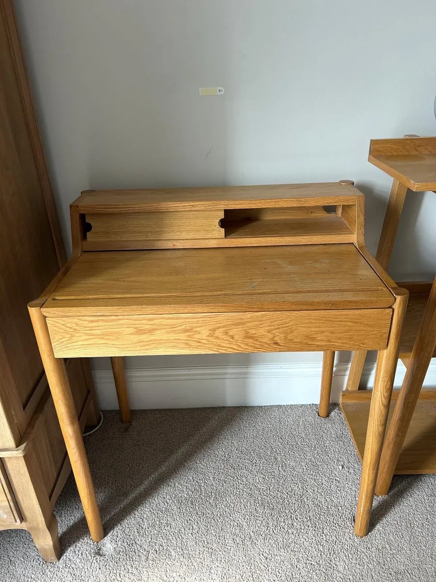 Desk - Image 1