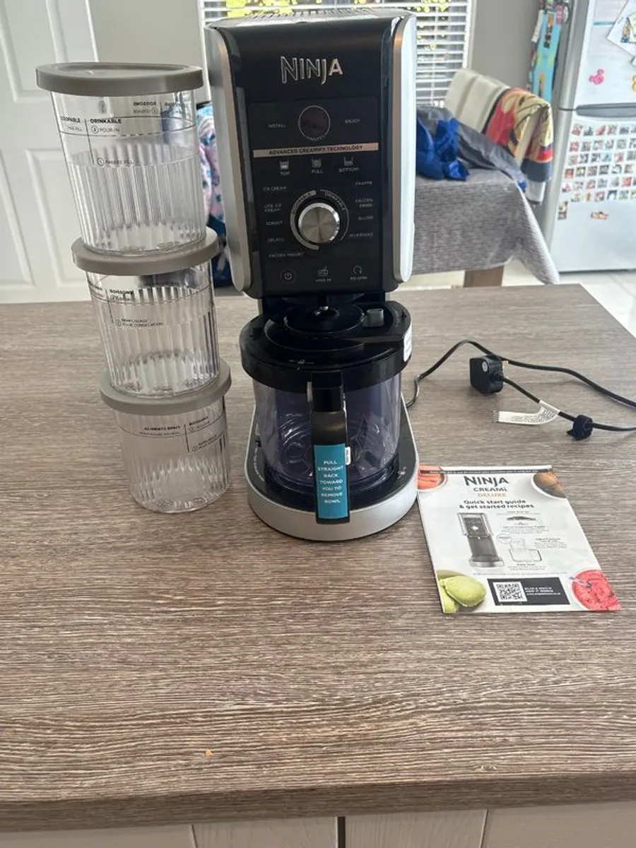 Ninja Creami Deluxe, Like New, Barely Used!