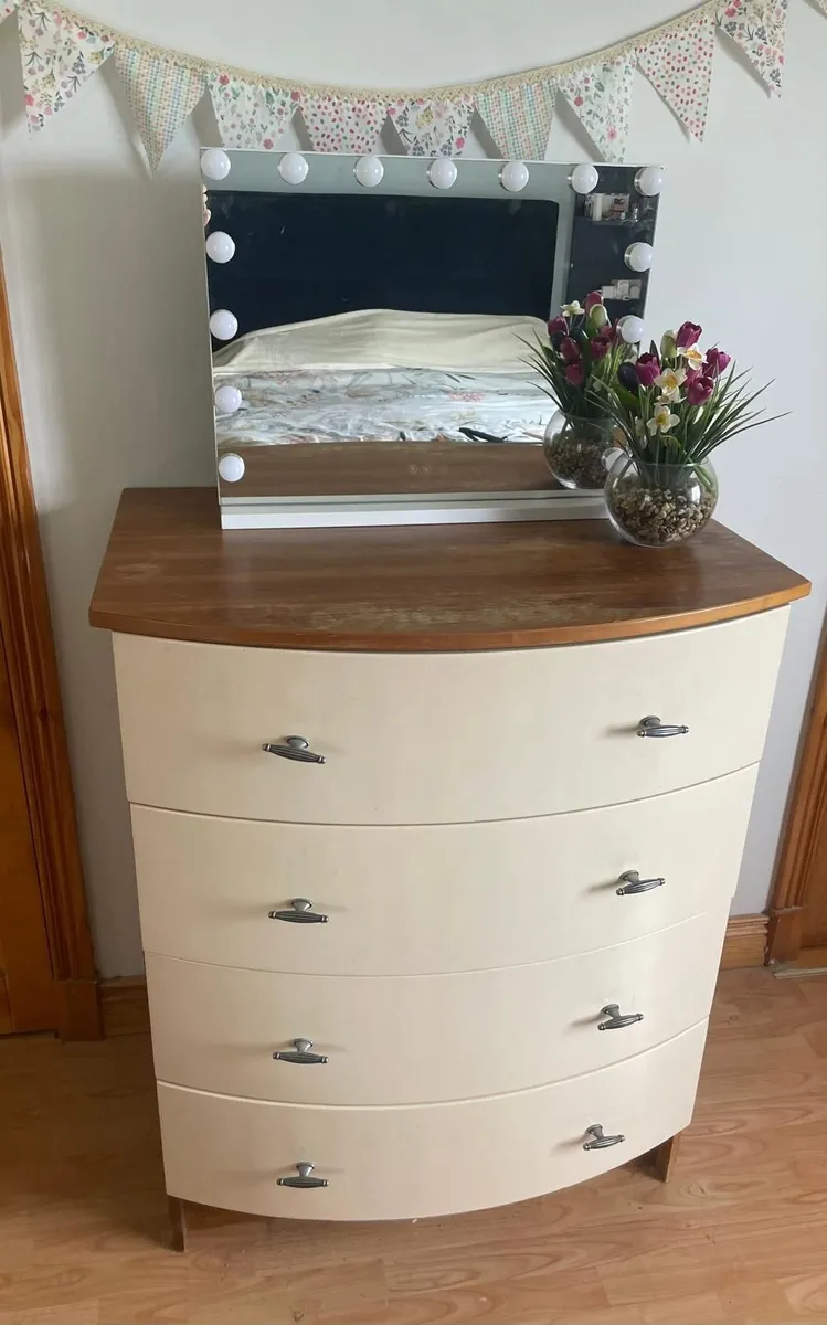 Dressing table + chest of drawers - Image 2